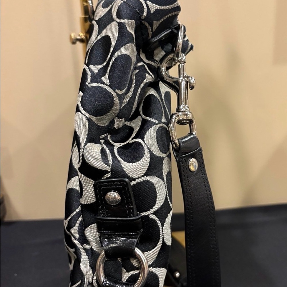 Coach Ashley Signature Carryall Satchel/Crossbody - Picture 5 of 11